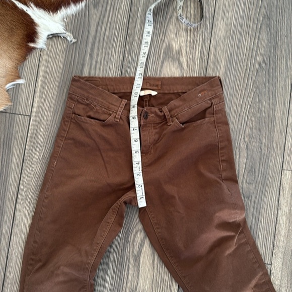 Dittos Light Brown Jeans
Dittos Jessica Mid-Rise Nutmeg Brown Jeggings
Size 26 - Picture 10 of 13